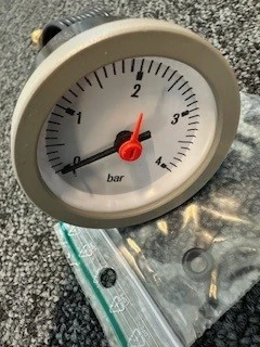 NIBE Manometer 0-4 Bar Grey