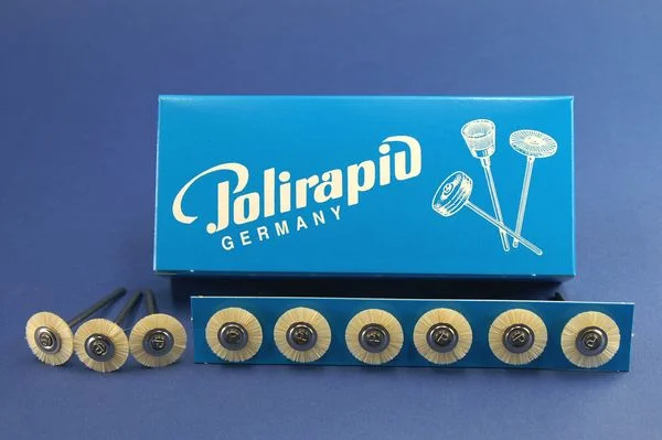 Putstrissa vit borst 21mm 12st