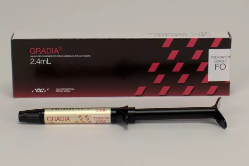Gradia Foundation opaque 2,4ml