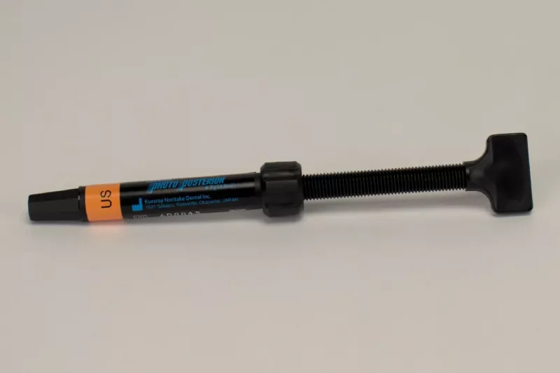 Clearfil Photo posterior