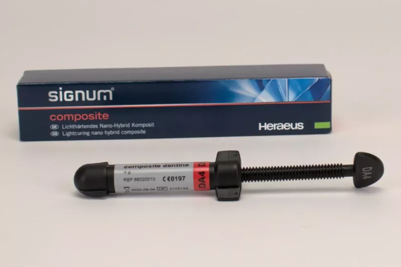 Signum composite dentin A4 4g