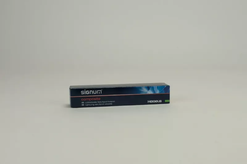 Signum composite enamel EL 4g