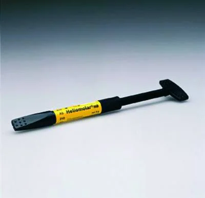 Heliomolar A1/110 spruta 3g