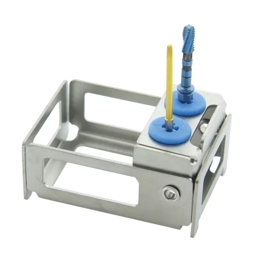 Implant Modul för 2 roterande instrument 5x3,7x2cm