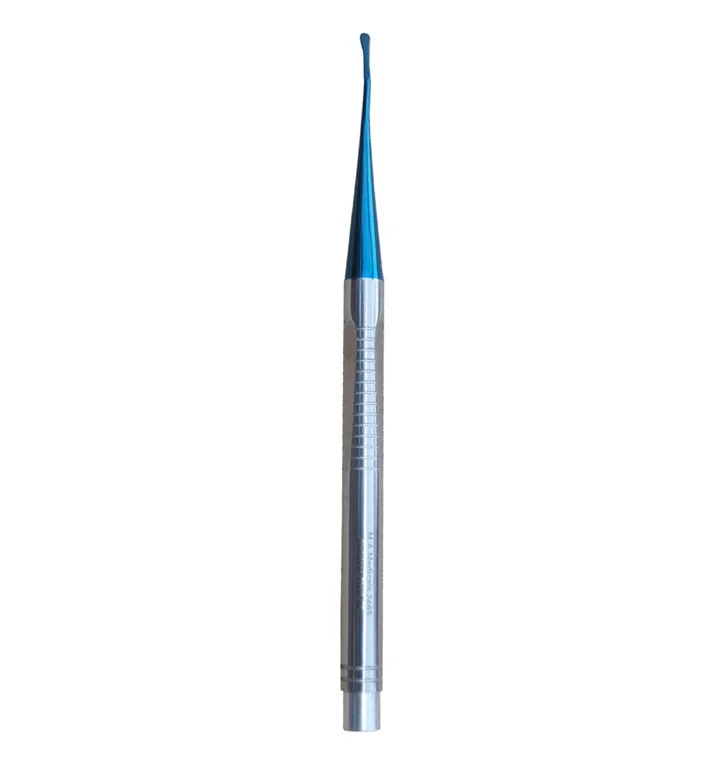 X-Tool luxation mesial
