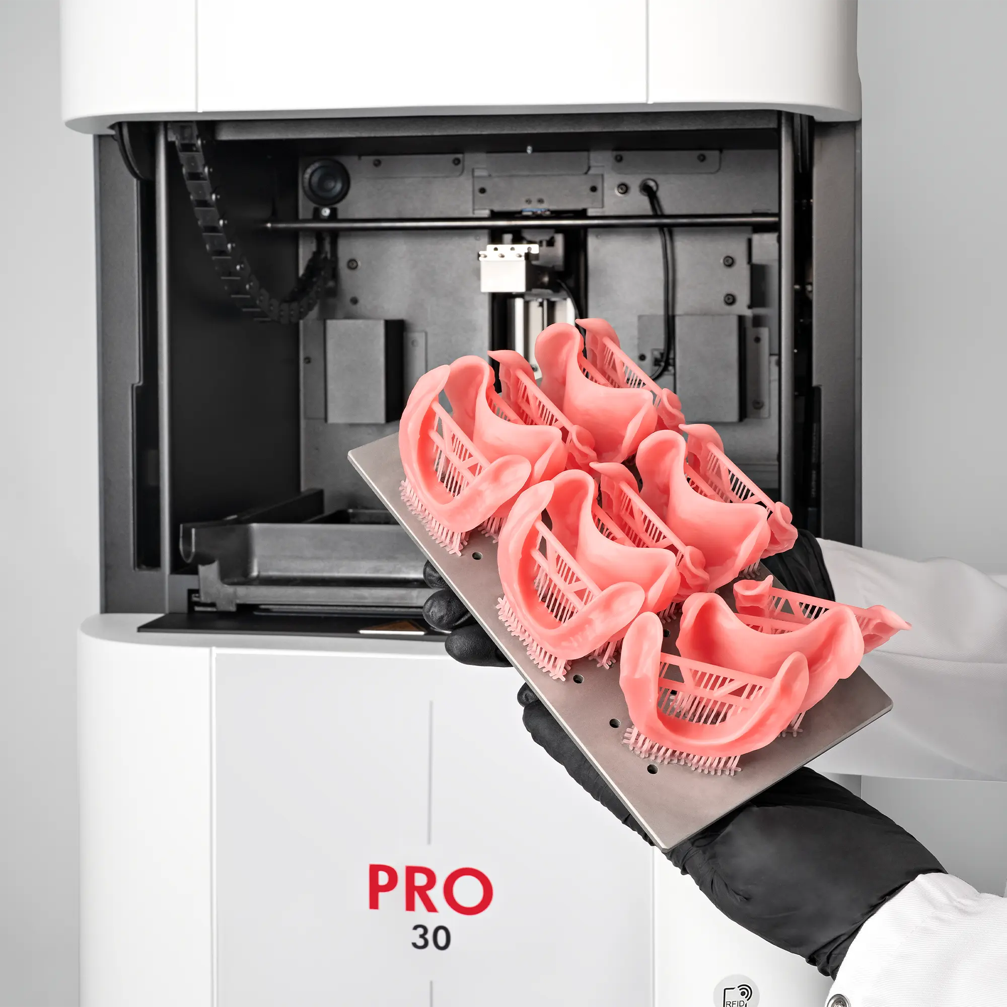 Rapid Shape Pro 30 med printade protesbaser