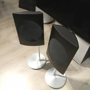 Beolab 17 - Black Edition - Including Floor Stand