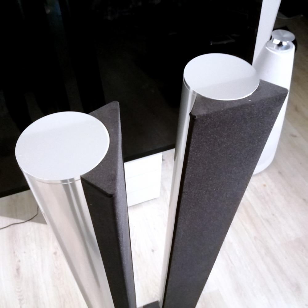 Beolab 8000 päivitetyllä bassolla