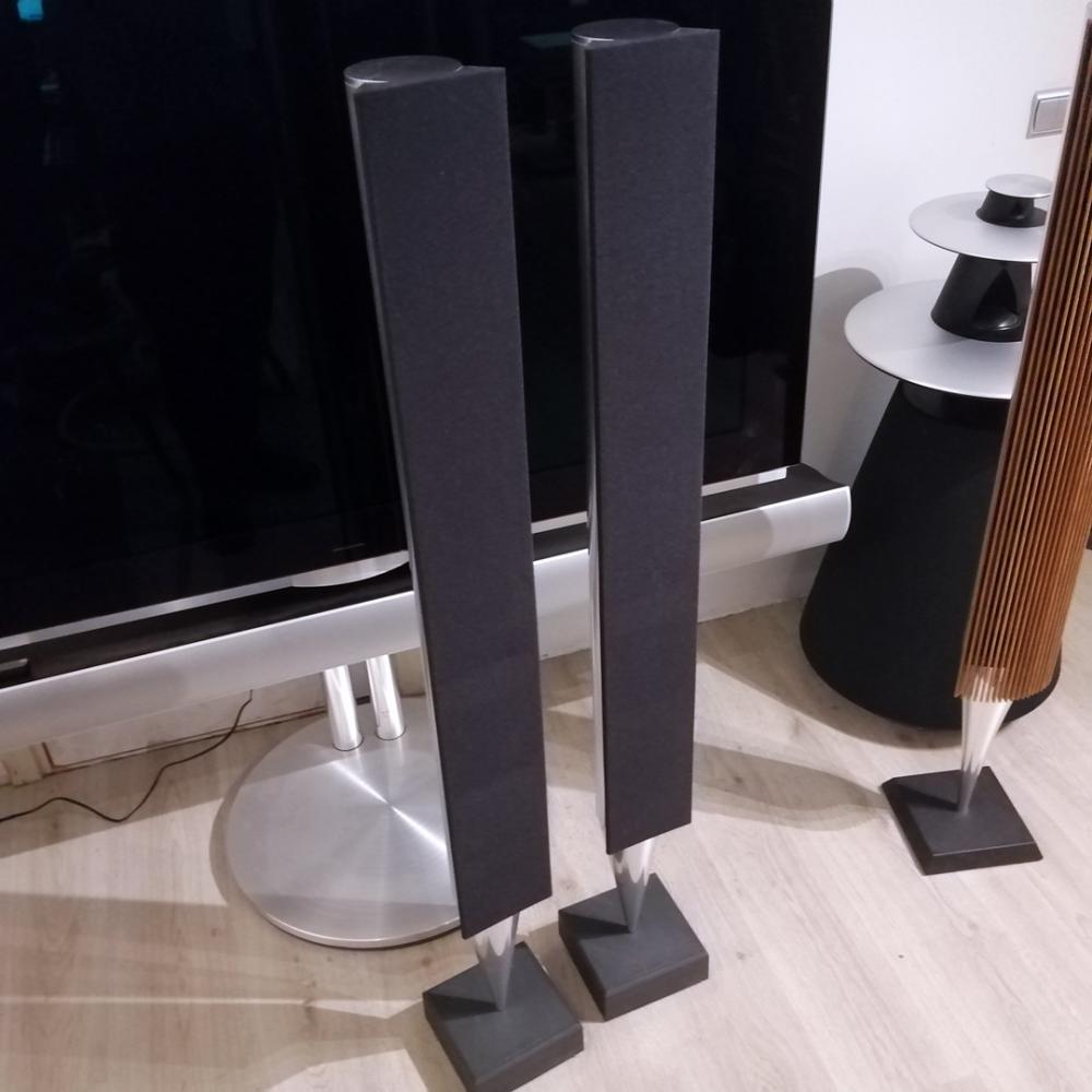 Beolab 8000 päivitetyllä bassolla