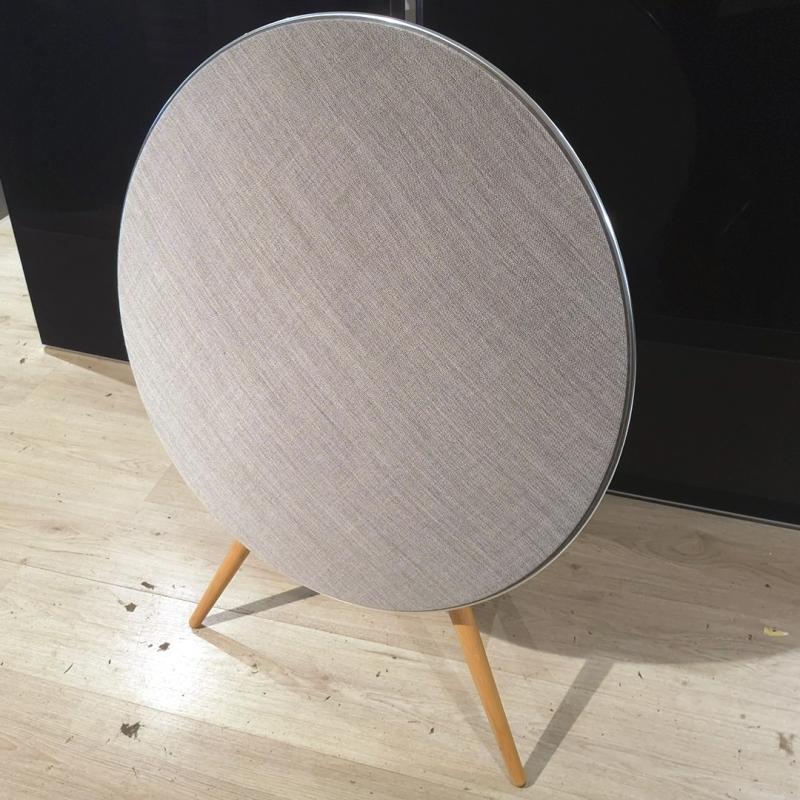 Beoplay A9 White MK2 WiFi and Bluetooth wireless speaker