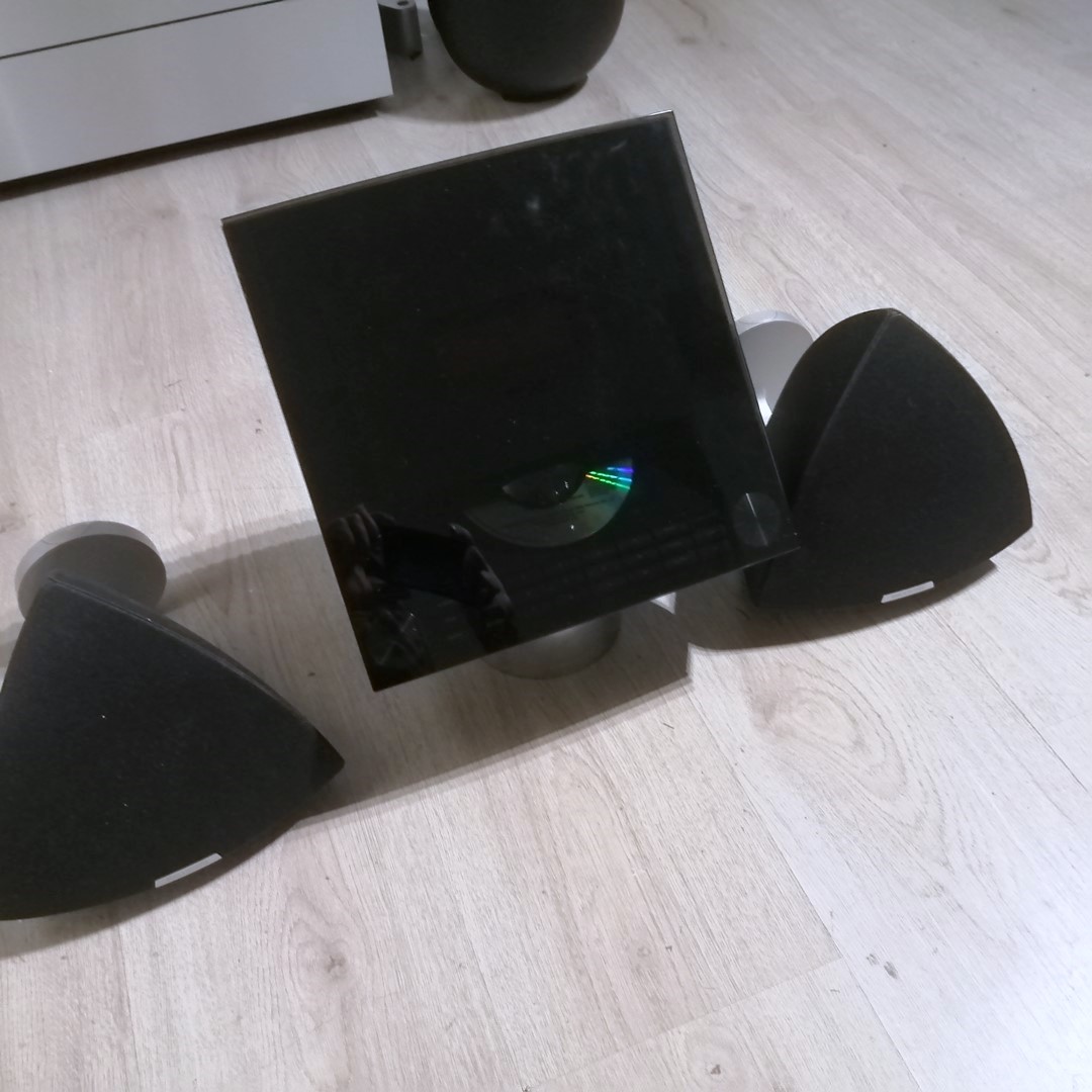 Beosound 4 + Beolab 4 sound system