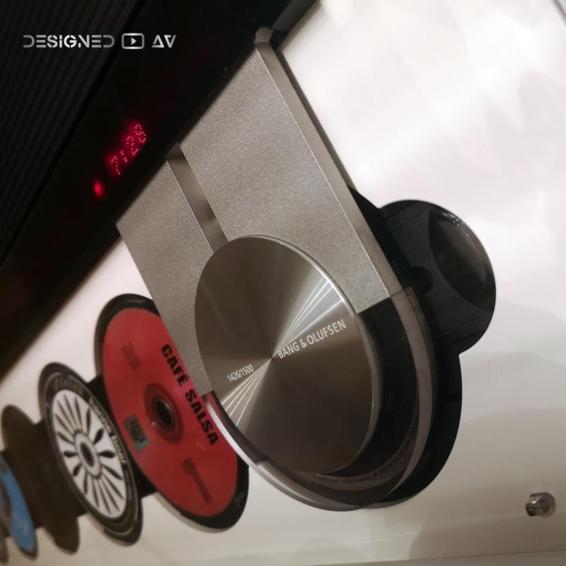 BeoSound 9000 Limited White Edition