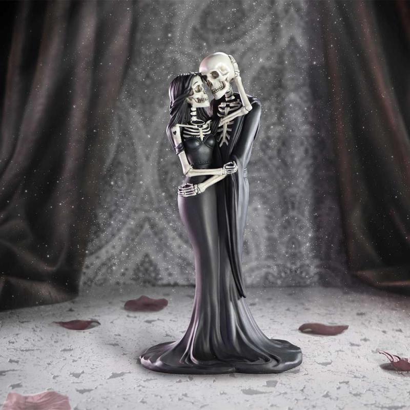 Dekorations skelett, Eternal Embrace