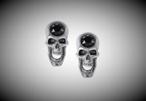 Design örhängen, Screaming skull Studs