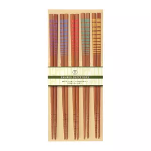 Itomaki ätpinnar från Kawai av bambuträ i olika färger.