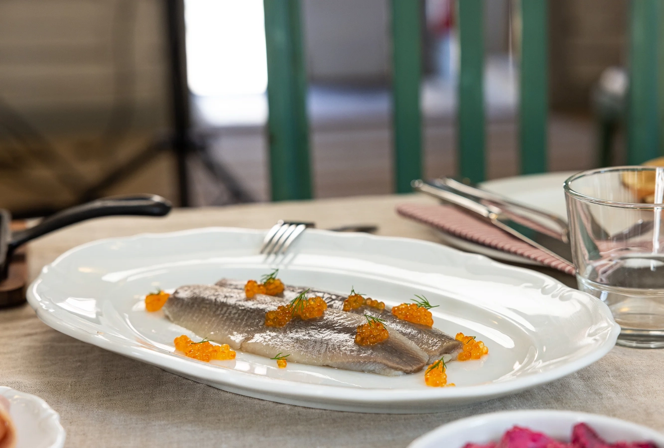 Maria Teresa oval tallrik 33x22,5 cm från Exxent.