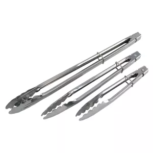 Salladstång från Östlin i rostfritt stål som finns i olika storlekar.