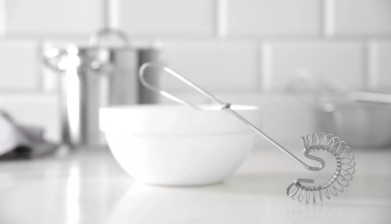 Spiralvisp 28 cm av rostfritt stål från Hendi.