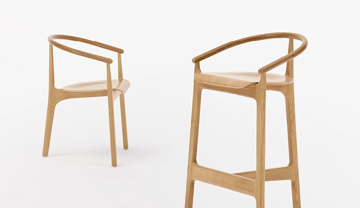 Evo serien från Paged Meble som har 3 ben.