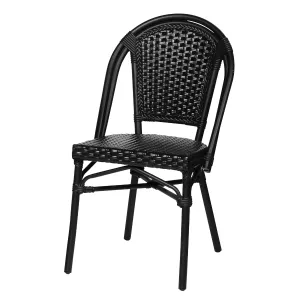 Paris stol från Xirbi som är stapelbar och svart med svart fiberrotting.