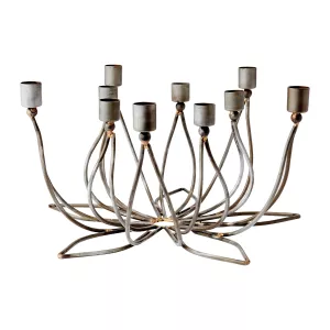 Fenix ljusstake med 10 armar från Affari of Sweden.