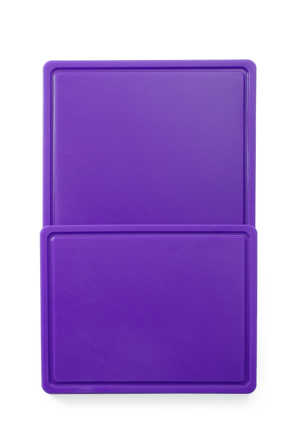 Skärbräda GN 1/1 och GN 1/2 med såskant från Hendi av HDPE plast och lila.