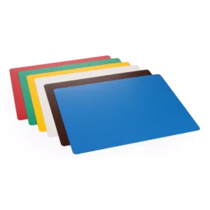 Skärbrädor från Hendi av plast som är 38x30,5 cm och i 6 olika färger enligt HACCP standard.