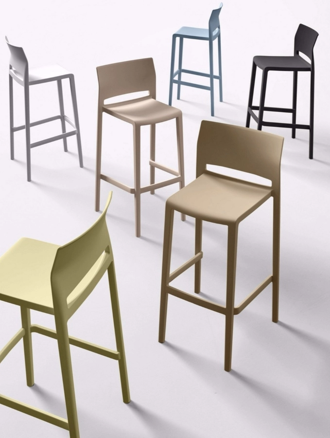 Bakhita barstolar från Gaber i en miljö.