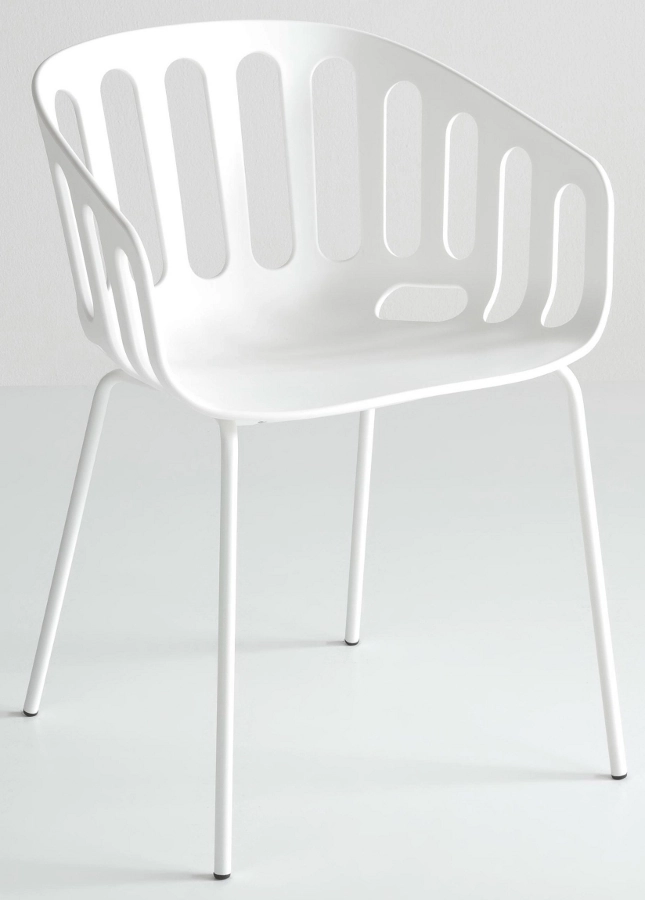 Basket NA karmstol från Gaber som finns i olika färger.