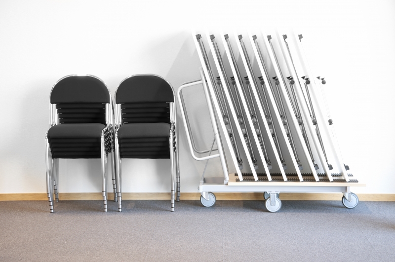 Catchy bordsvagn från Skafab.