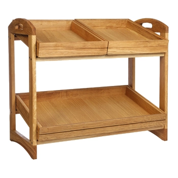 Ställning i linoljat från Select Concept med stapelbara GN 1/2 och GN 1/1 trälådor.