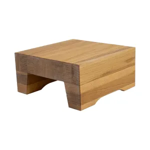 Liten förhöjare i linoljat från Select Concept.