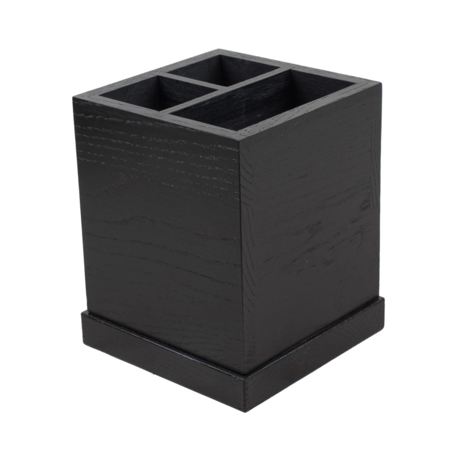 Besticklåda från Select Concept med 3 fack och Havana black.