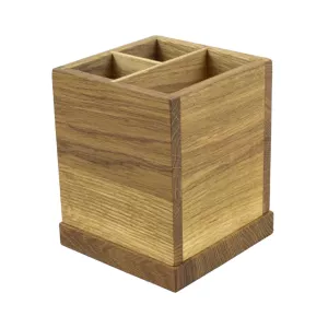 Besticklåda från Select Concept med 3 fack och linoljad.