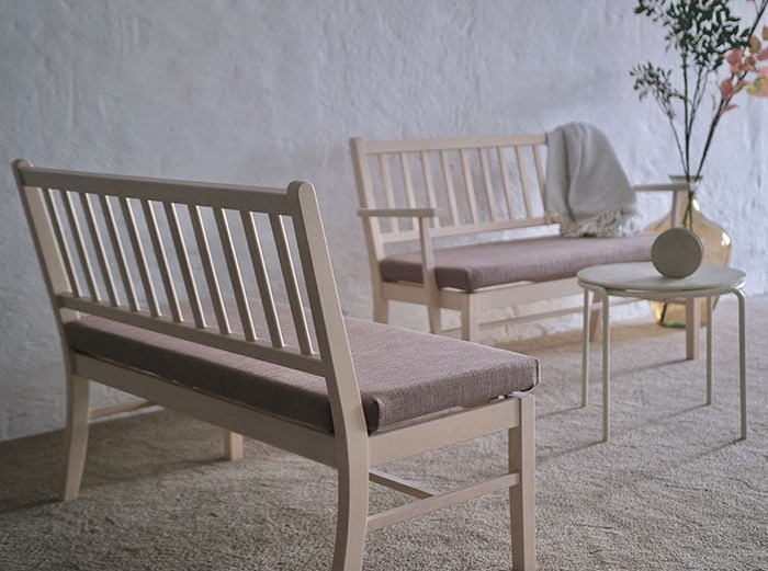 Vårdsoffa Ester i miljö från Inoff.