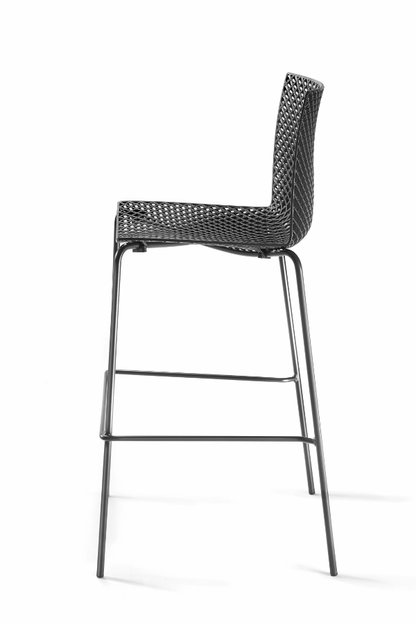 Fuller barstol från Gaber.