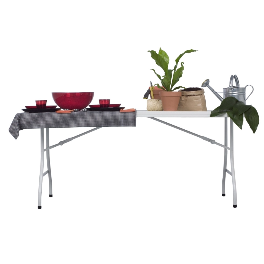 Half fällbord 183x76 cm från Newstorm som är vikbart.