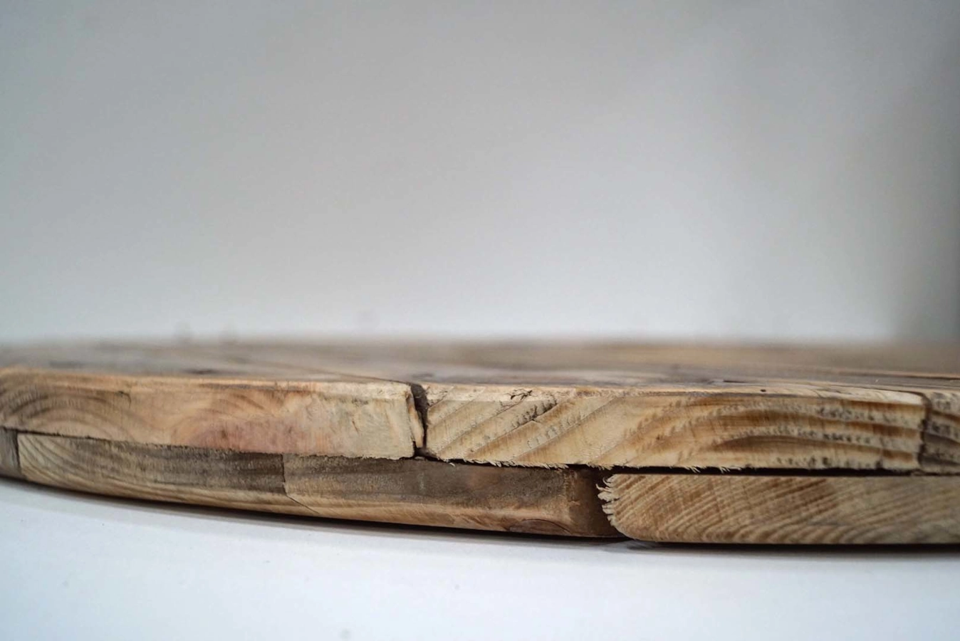 Bordsskiva av kabeltrumma 95 diameter cm från Trademark Living.