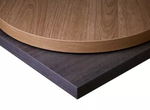 Laminatskiva med kantlist av abs med tjocklek 3,87 cm.