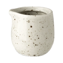 Lifestyle gräddkanna som rymmer 4 cl från Lilien och har färgen Natural.