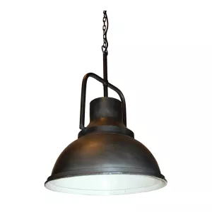 Liam taklampa från Trademark Living som är 39 diameter cm och patinerad klarlackad med industristil.