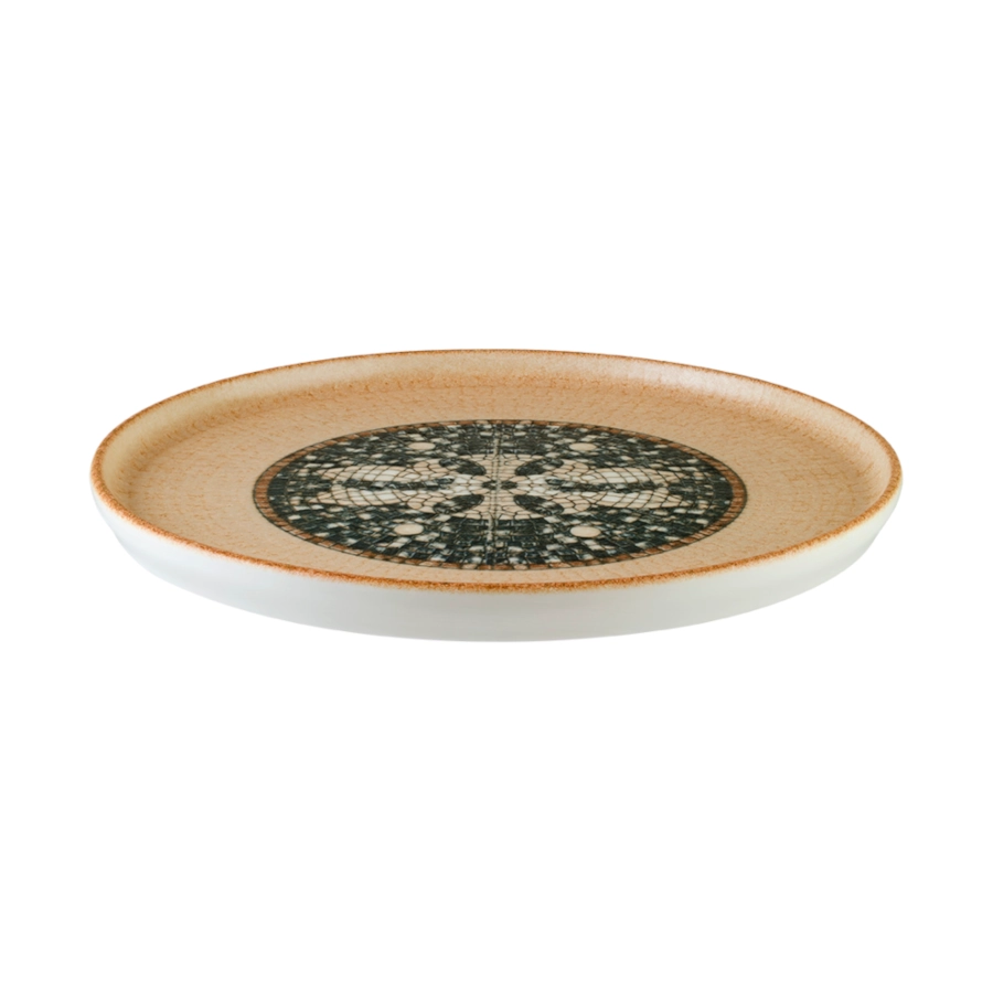 Mesopotamia Hygge tallrik 22 diameter cm i beige med dekor från Bonna.