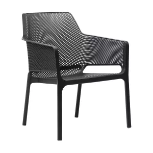 Net Relax fåtölj från Nardi i antracit.