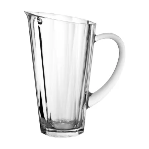 Hemingway tillbringare 1 liter från Nude.