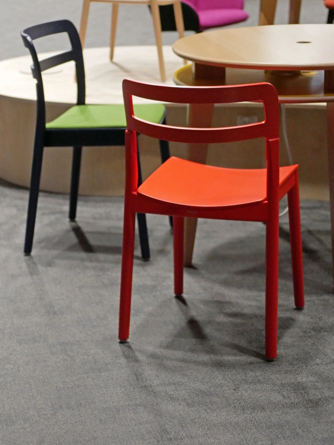 Plasa stolar från Paged Meble.