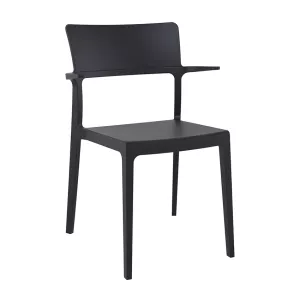 Plus karmstol från Siesta i svart som är stapelbar och upphängningsbar.