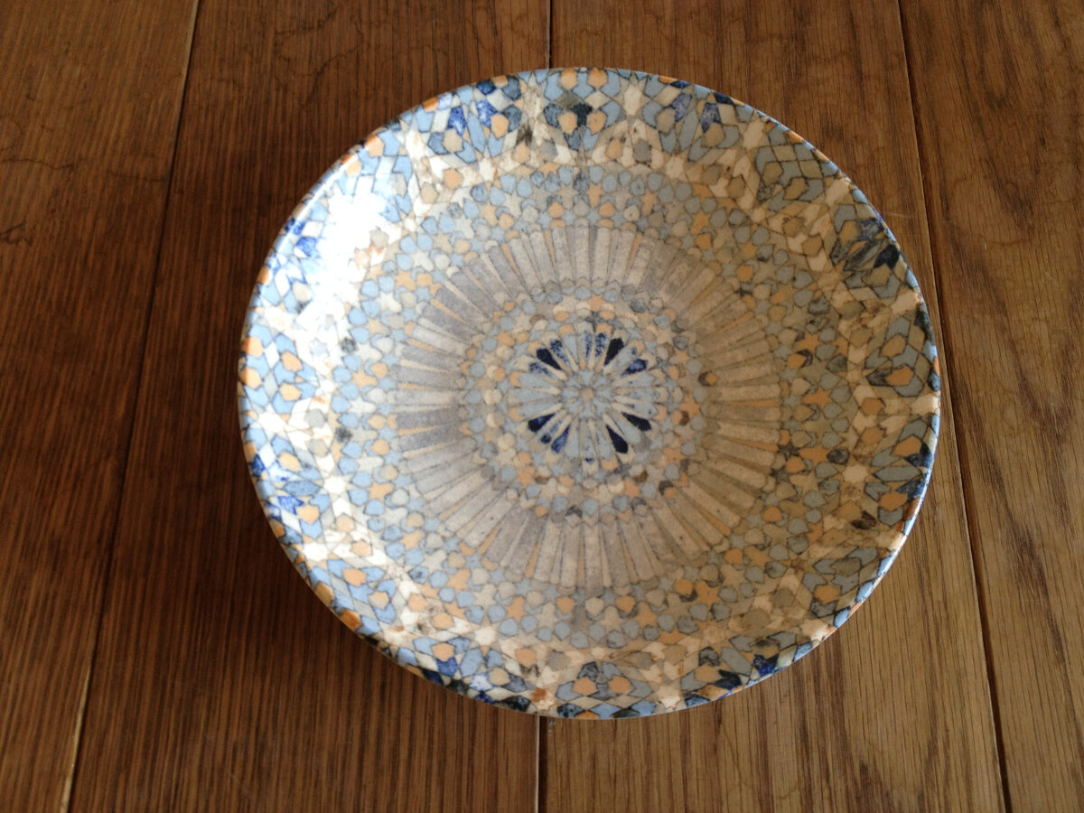 Luca Mosaic djup tallrik 23 diameter cm med mosaik dekor som är från Bonna.