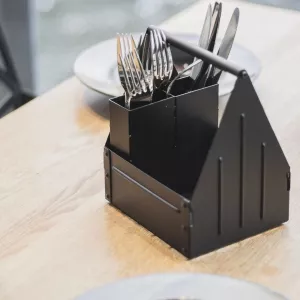 Toolbox bordsapotek i svart från Select Concept.
