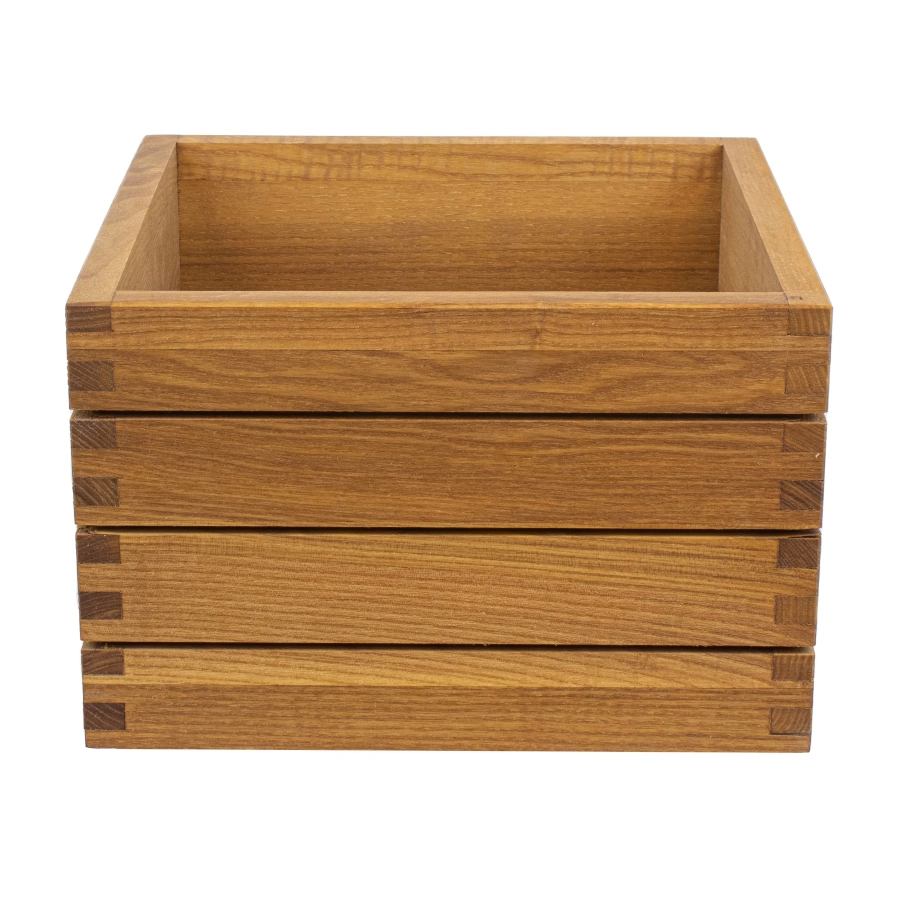 Stapelbar trälåda från Select Concept som är linoljad och 24,7x24,7x16,8 cm.