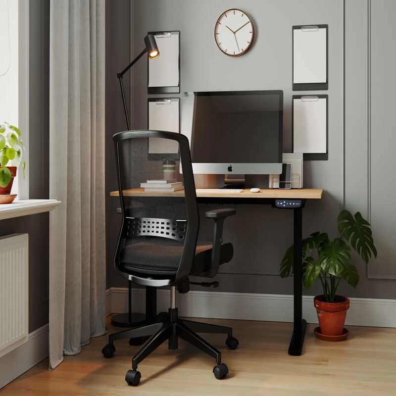 Up & Down Ergo höj/sänkbart elektriskt skrivbord som finns i olika färger och storlekar.